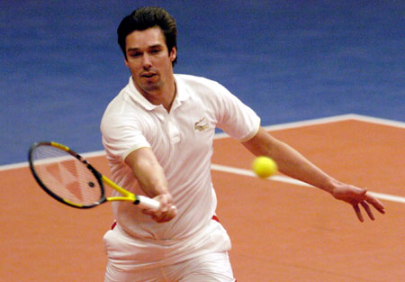 芽笼国际队 芽笼国际队