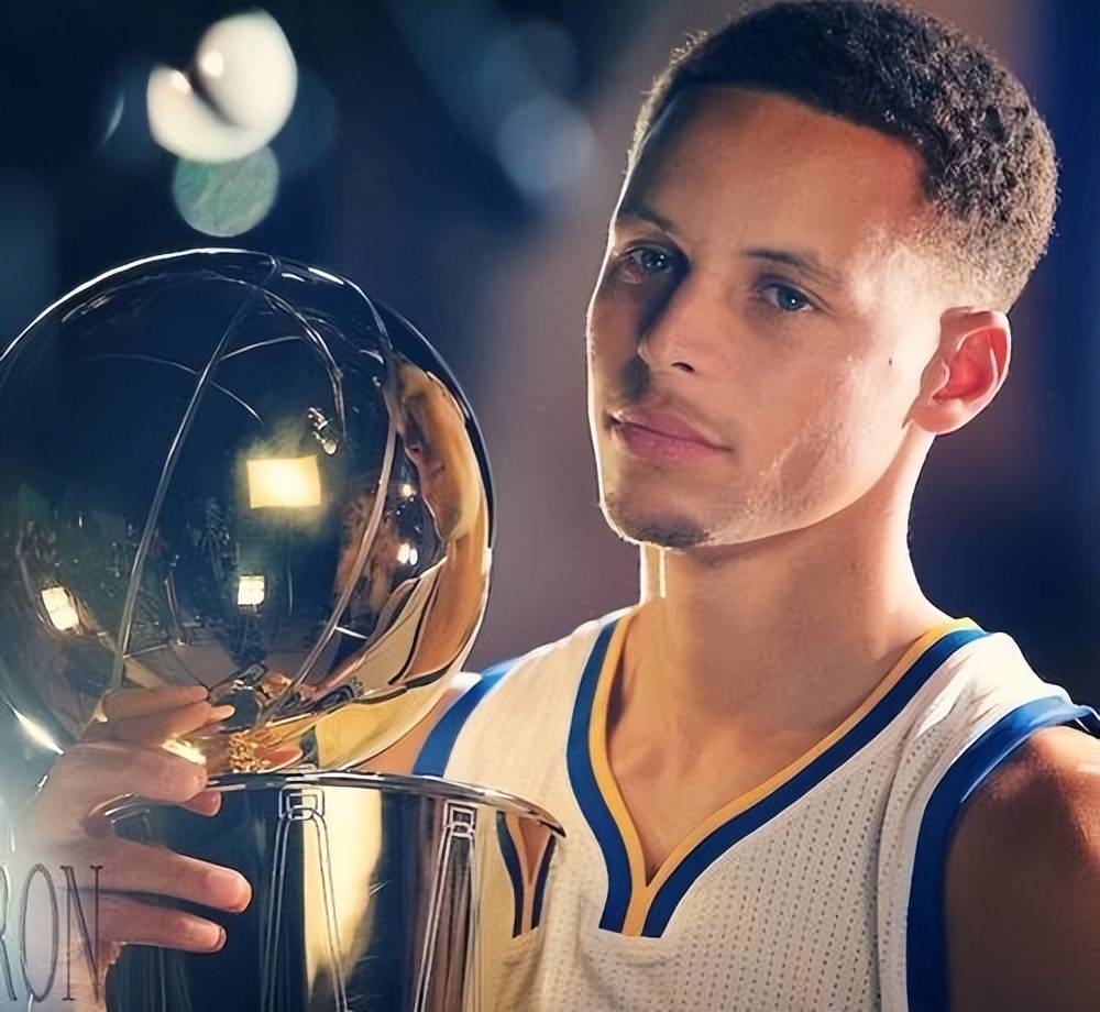 力的足球俱 力的足球俱