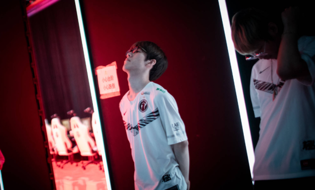 与队友完美 与队友完美