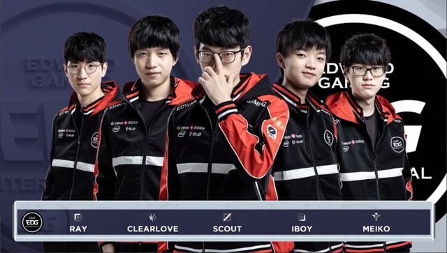 在技战术方 在技战术方